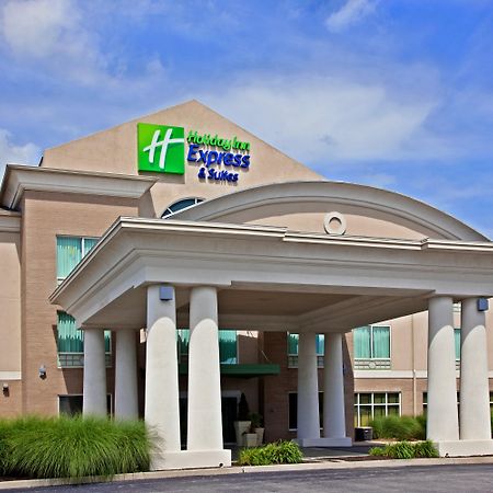 Holiday Inn Express Hotel & Suites Greenwood Bagian luar foto